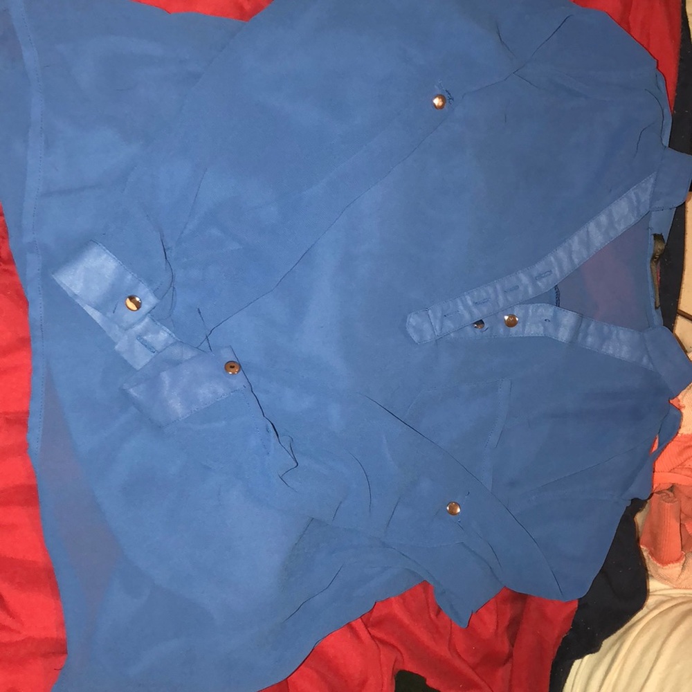 Button up / over head